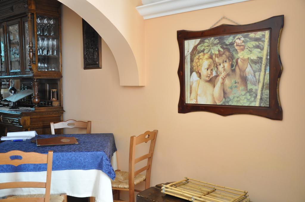 Al Borgo Antico Ristorante E B&B Crispiano Ngoại thất bức ảnh